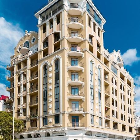 Nice Batumi Apartment Dış mekan fotoğraf