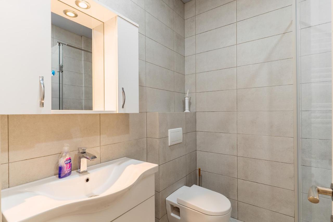Nice Batumi Apartment Dış mekan fotoğraf